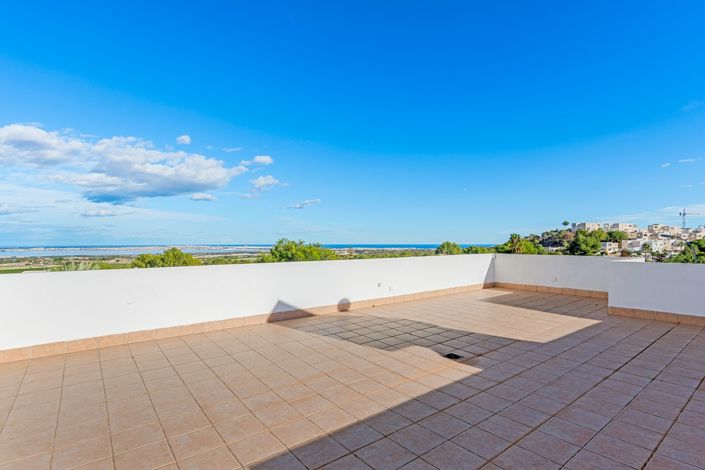 Image No.35-6 Bed Villa for sale