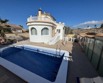 Villa de 4 chambres à vendre à Ciudad Quesada