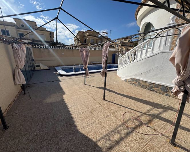 Image No.23-4 Bed Villa for sale