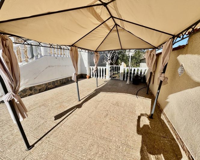 Image No.32-4 Bed Villa for sale