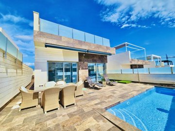 Villa de 4 chambres à vendre à Villamartin