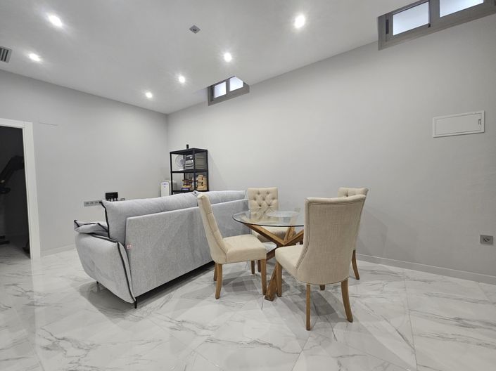 Image No.22-Villa de 4 chambres à vendre à Villamartin