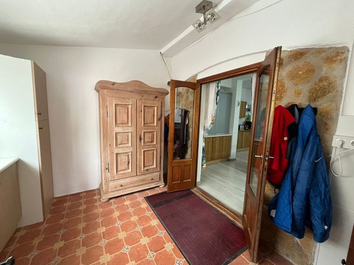 Image No.32-6 Bed Country Property for sale