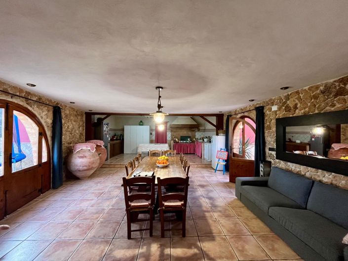 Image No.35-4 Bed Country Property for sale