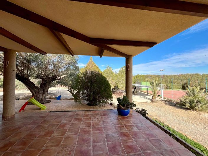 Image No.44-4 Bed Country Property for sale