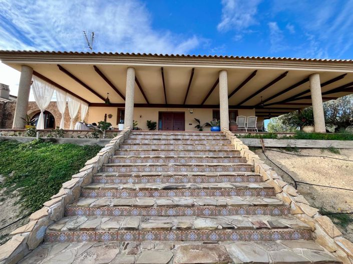 Image No.5-4 Bed Country Property for sale