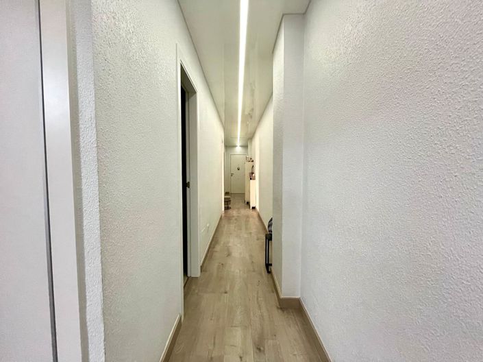 Image No.22-4 Bed Apartment for sale