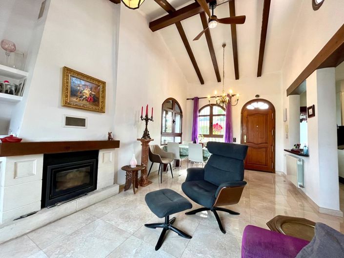 Image No.11-4 Bed Villa for sale