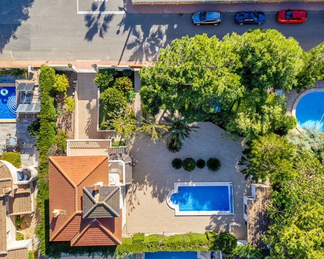 Image No.3-5 Bed Villa for sale