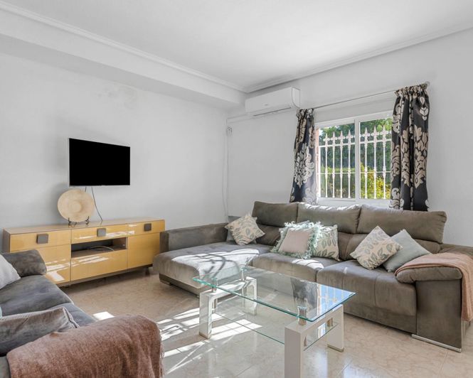 Image No.7-5 Bed Villa for sale