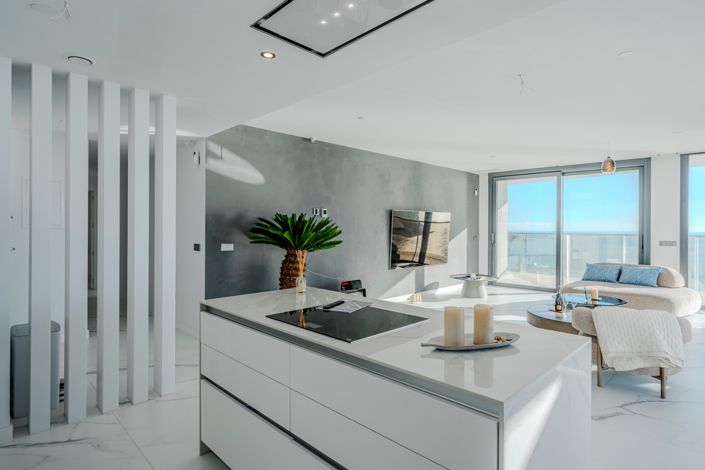 Image No.19-3 Bed Apartment for sale