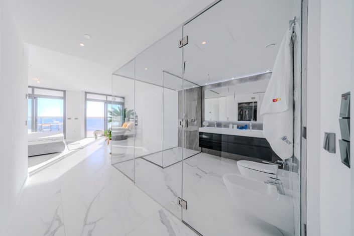 Image No.38-3 Bed Apartment for sale