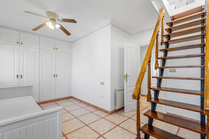 Image No.39-4 Bed Chalet for sale