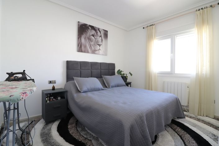 Image No.12-3 Bed Villa for sale