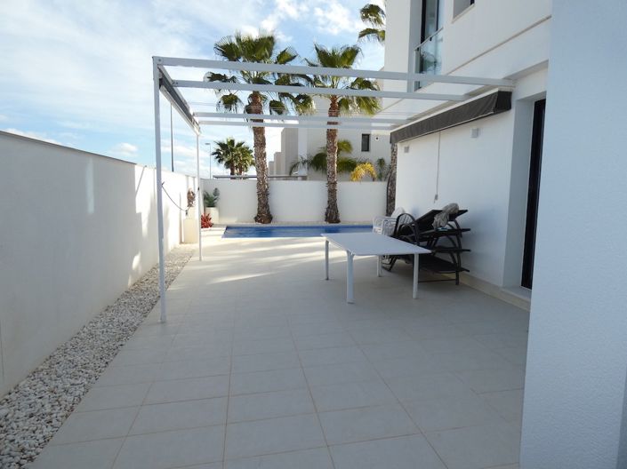 Image No.36-3 Bed Villa for sale