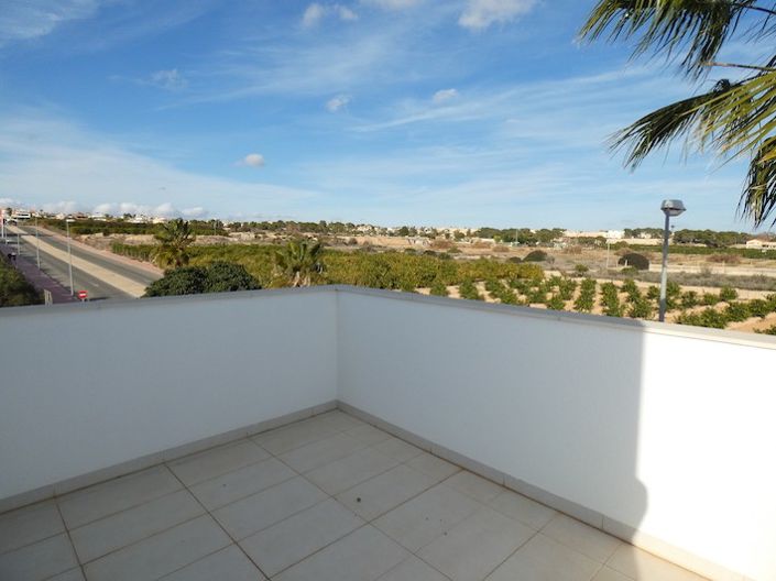 Image No.37-3 Bed Villa for sale