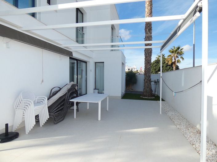 Image No.44-3 Bed Villa for sale