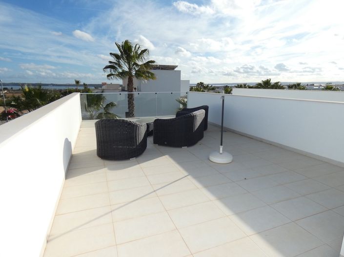 Image No.45-3 Bed Villa for sale