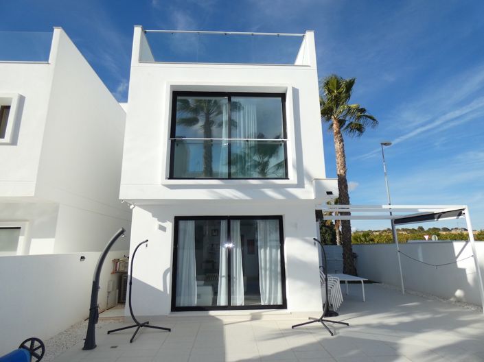 Image No.50-3 Bed Villa for sale