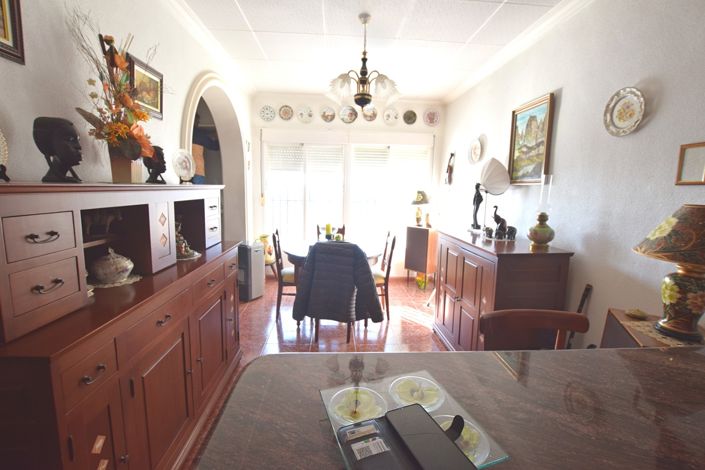 Image No.14-4 Bed Villa for sale