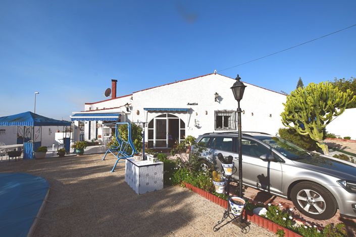 Image No.34-4 Bed Villa for sale