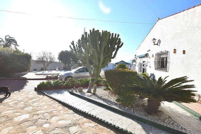 Image No.8-4 Bed Villa for sale