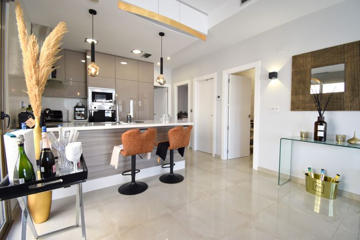 Image No.4-3 Bed Villa for sale