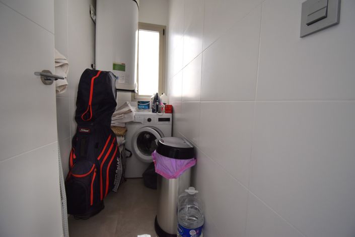 Image No.6-3 Bed Villa for sale