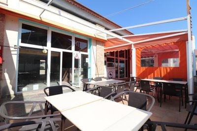 Commercial à vendre à Algorfa