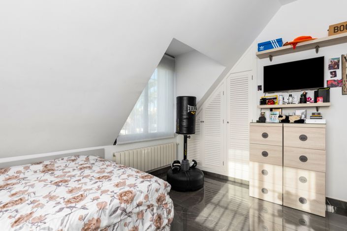 Image No.33-5 Bed Villa for sale