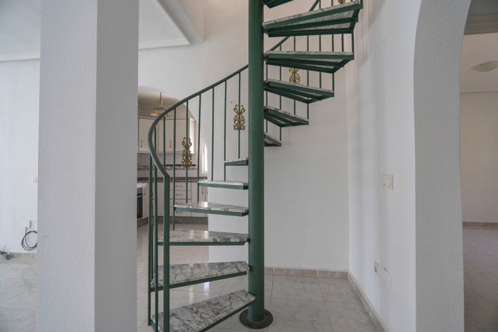 Image No.21-4 Bed Villa for sale