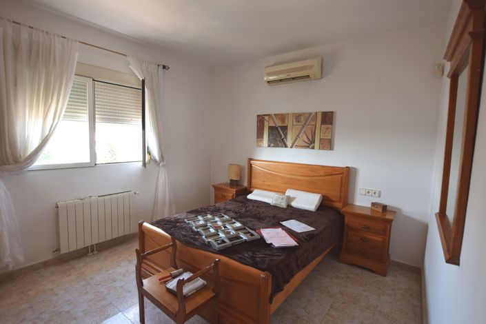 Image No.12-4 Bed Villa for sale