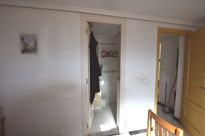 Image No.22-4 Bed Villa for sale