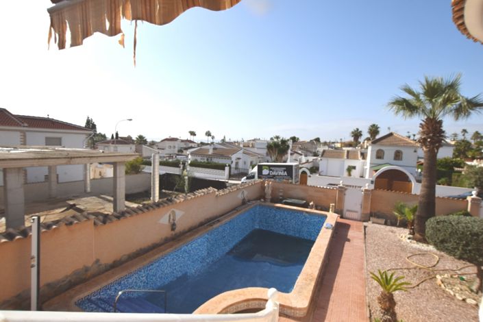 Image No.4-4 Bed Villa for sale