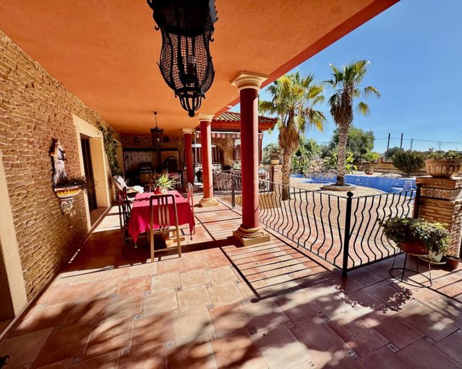 Image No.22-4 Bed Country Property for sale