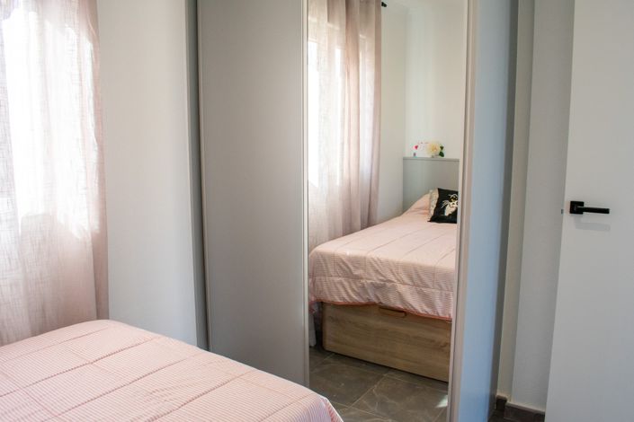 Image No.29-3 Bed Townhouse for sale