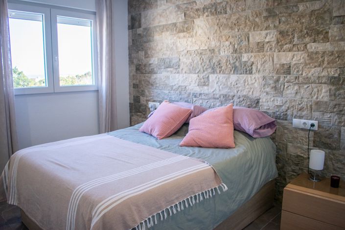 Image No.36-3 Bed Townhouse for sale