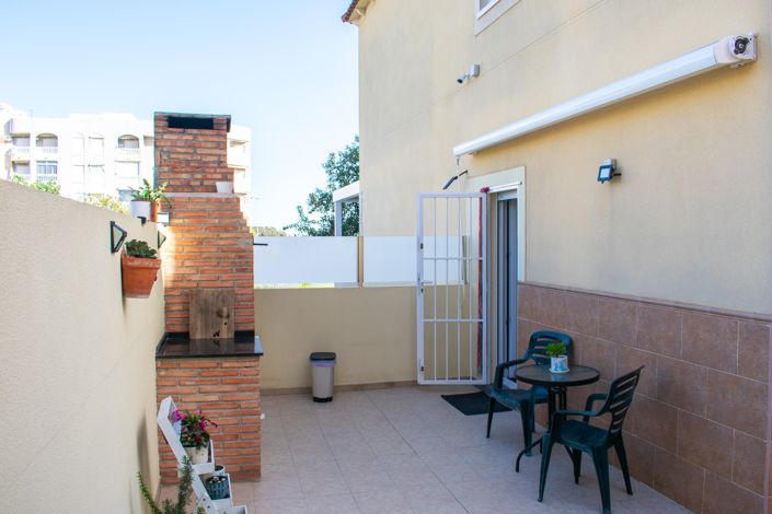 Image No.48-3 Bed Townhouse for sale