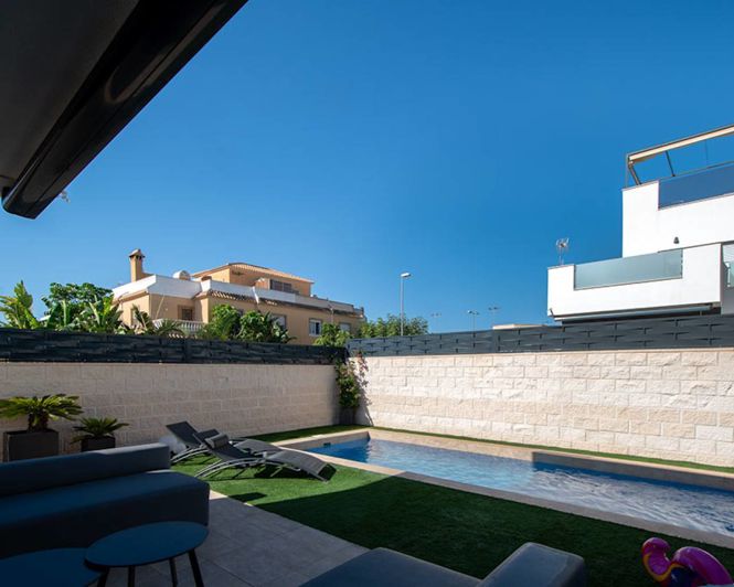 Image No.15-3 Bed Villa for sale