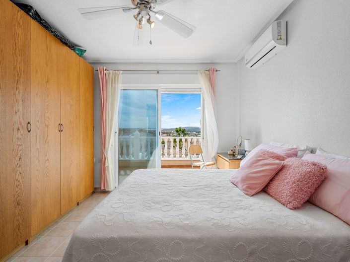 Image No.31-3 Bed Villa for sale