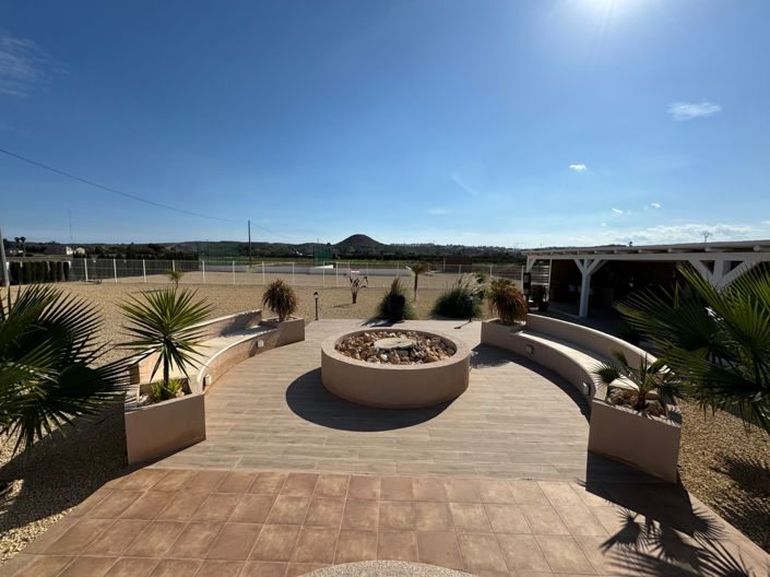 Image No.10-6 Bed Villa for sale