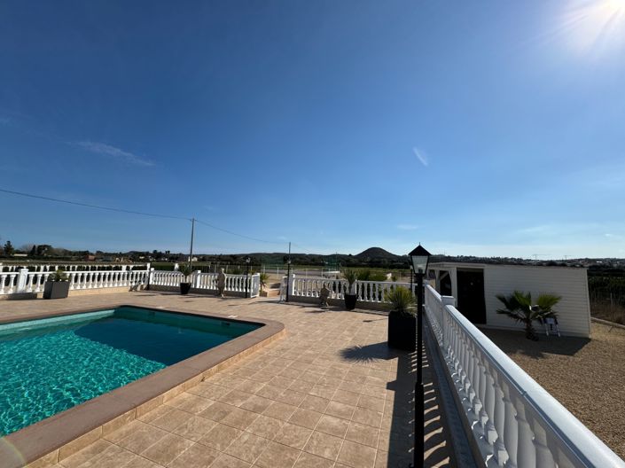 Image No.15-6 Bed Villa for sale