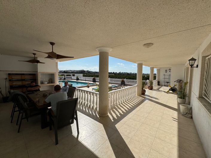 Image No.39-6 Bed Villa for sale