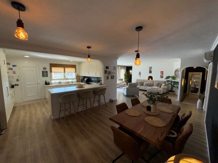 Image No.49-6 Bed Villa for sale