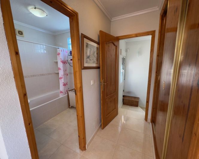 Image No.19-3 Bed Villa for sale