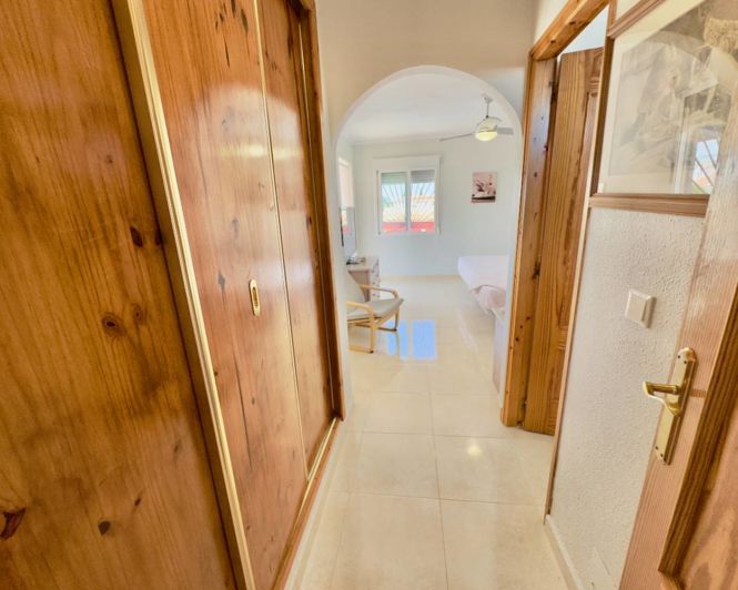 Image No.20-3 Bed Villa for sale