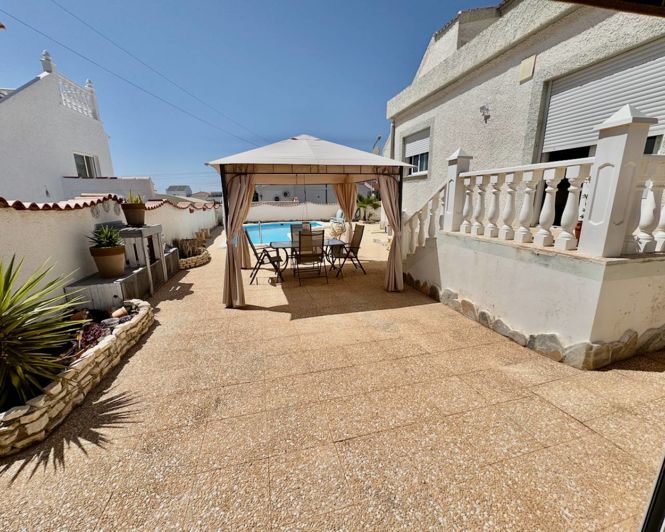 Image No.27-3 Bed Villa for sale