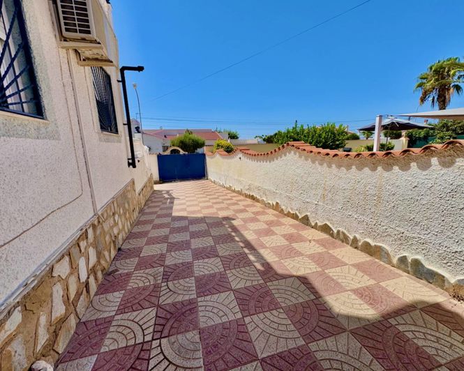 Image No.30-3 Bed Villa for sale