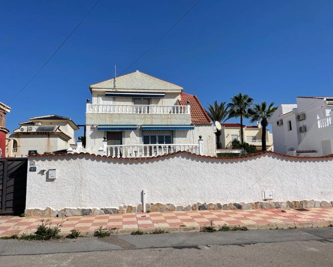 Image No.38-3 Bed Villa for sale