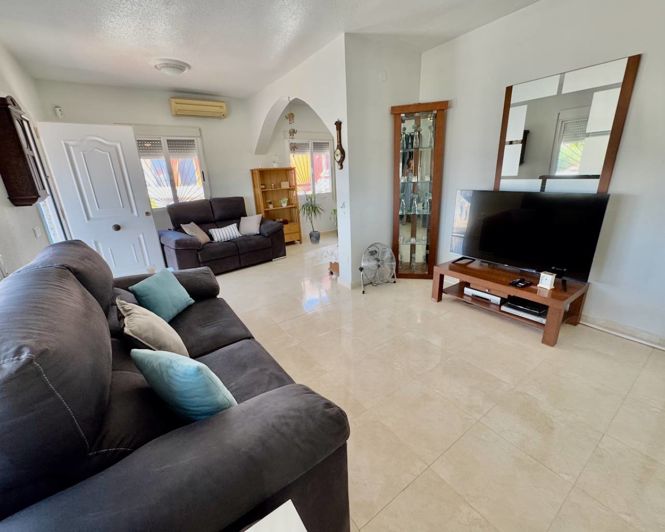 Image No.4-3 Bed Villa for sale